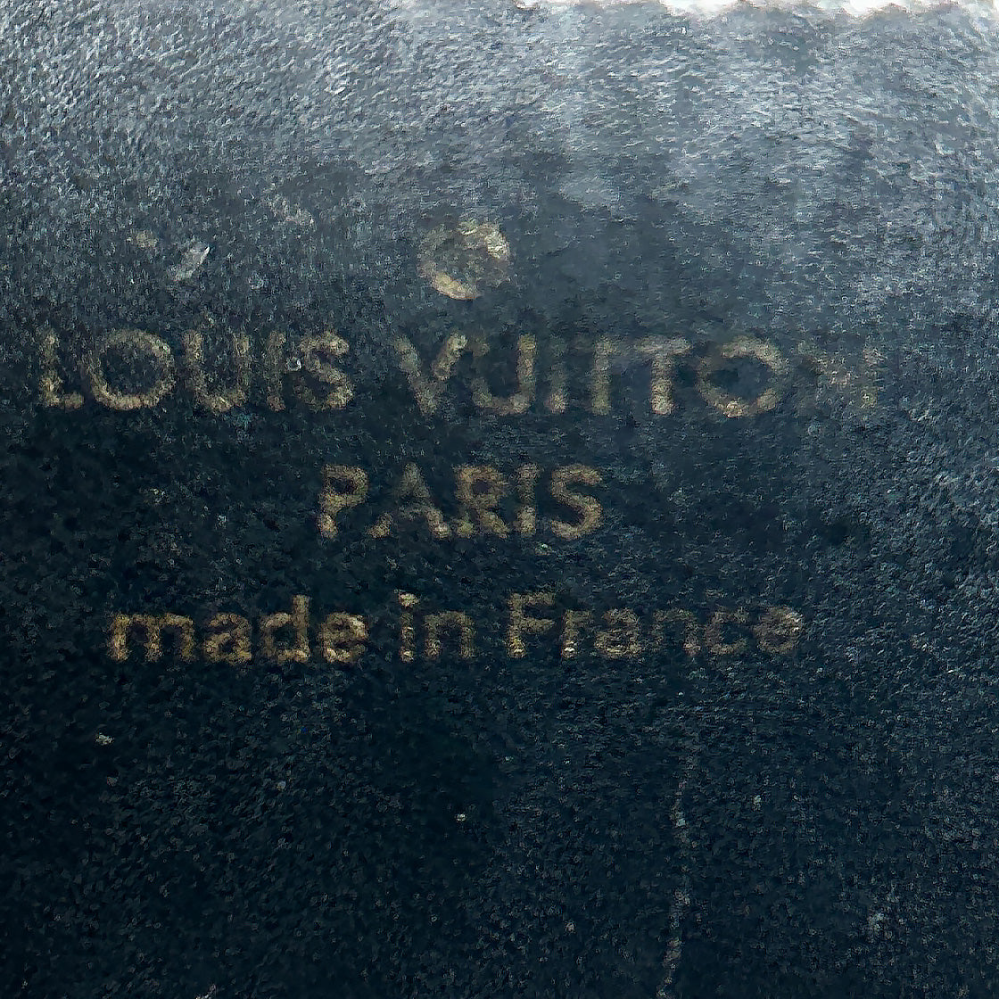 Louis Vuitton Monogram Reverse Tilesheet