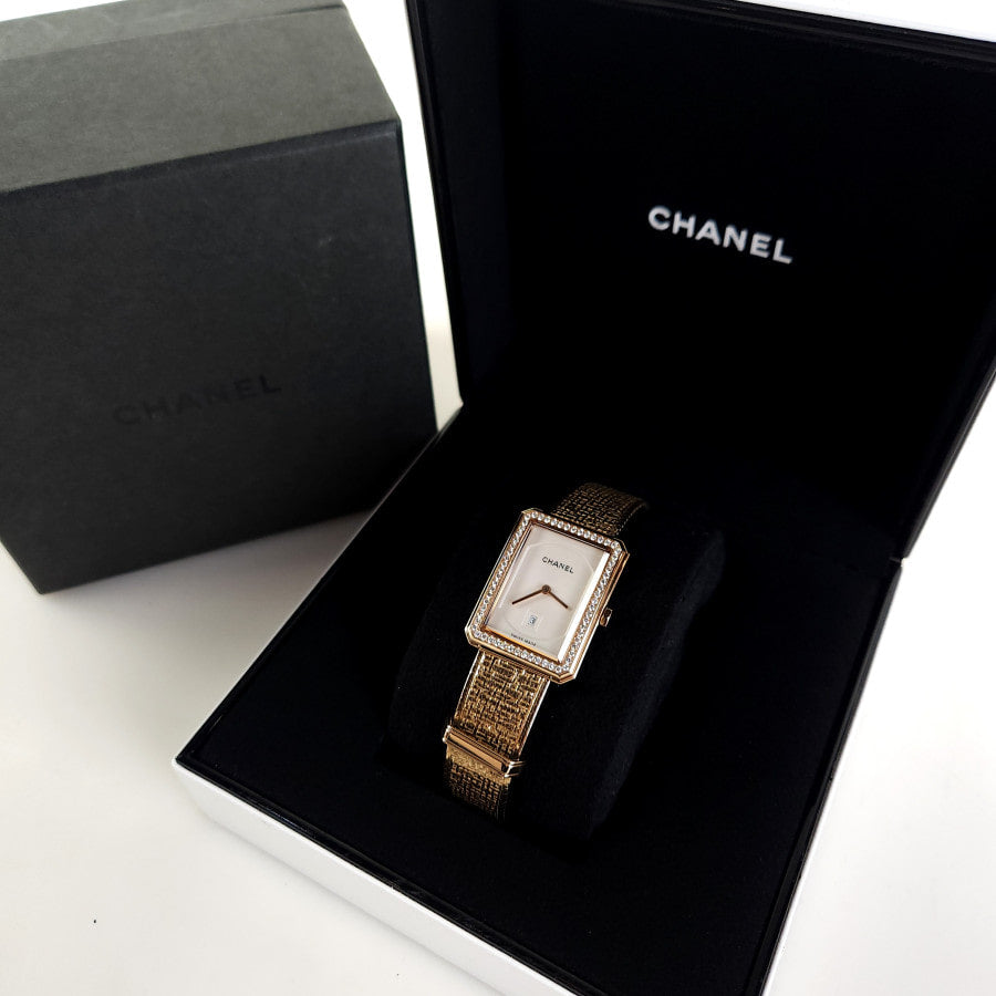 Medium Boyfriend 18K Diamond Tweed Strap Watch
