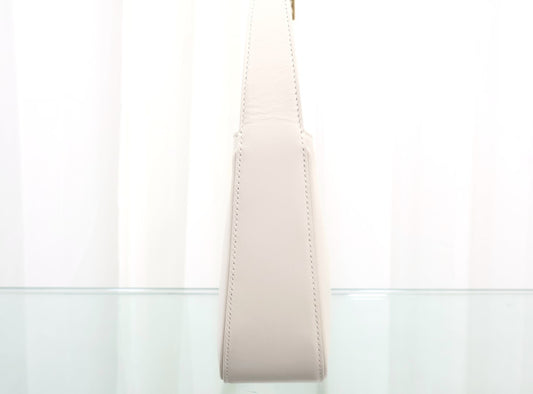 Smooth 5 A 7 Hobo Tote Shoulder Bag 657228
