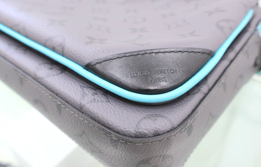 Trio Messenger Turquoise Shoulder Crossbody Bag M11648