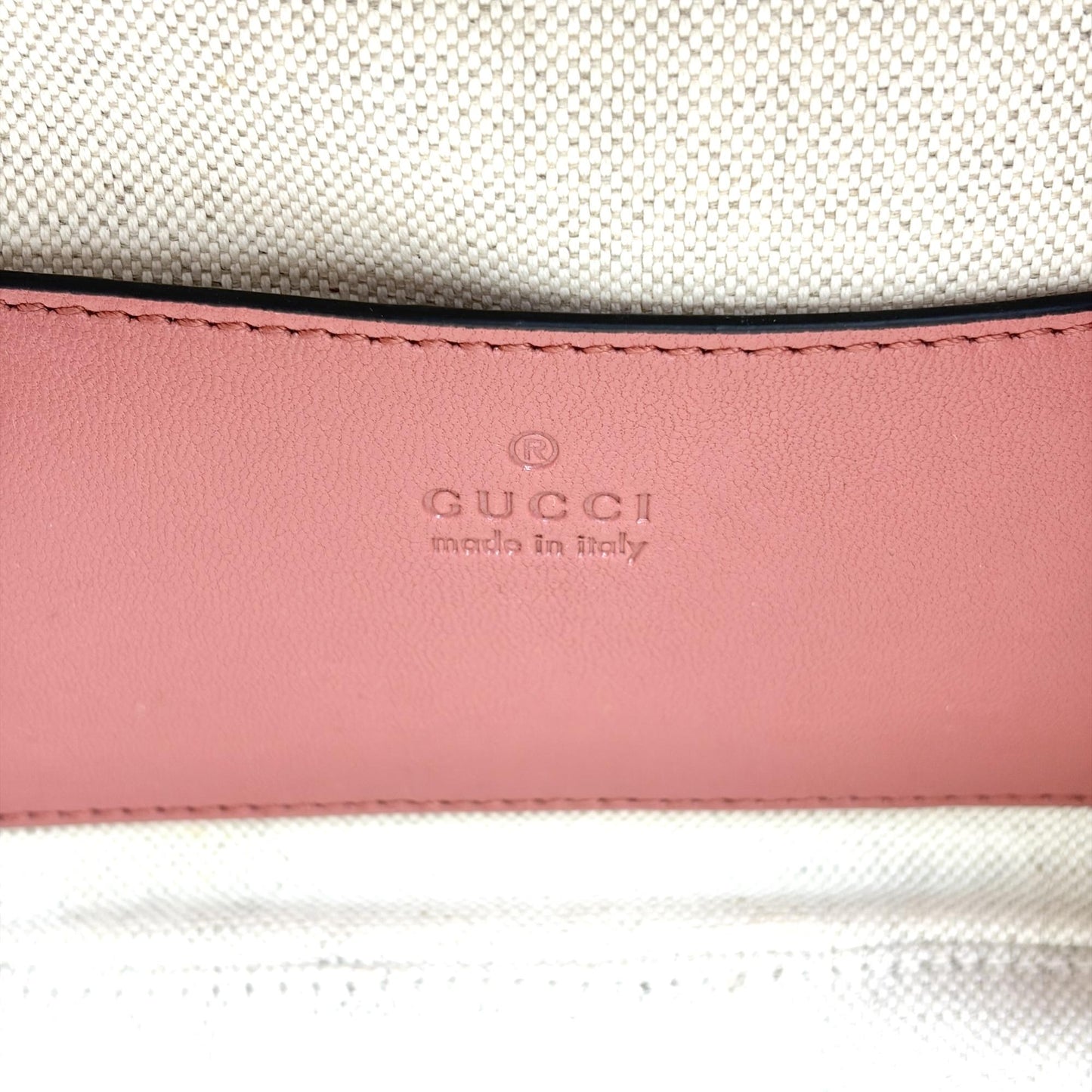 Gucci Blondie Small Matelassé Top Handle Bag Pink
