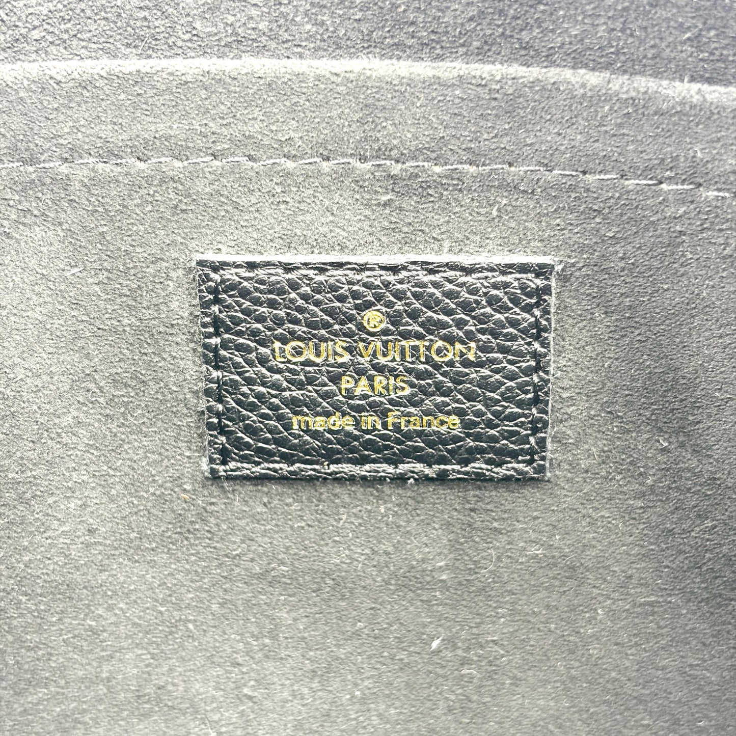 Louis Vuitton Daily Pouch Monogram Noir