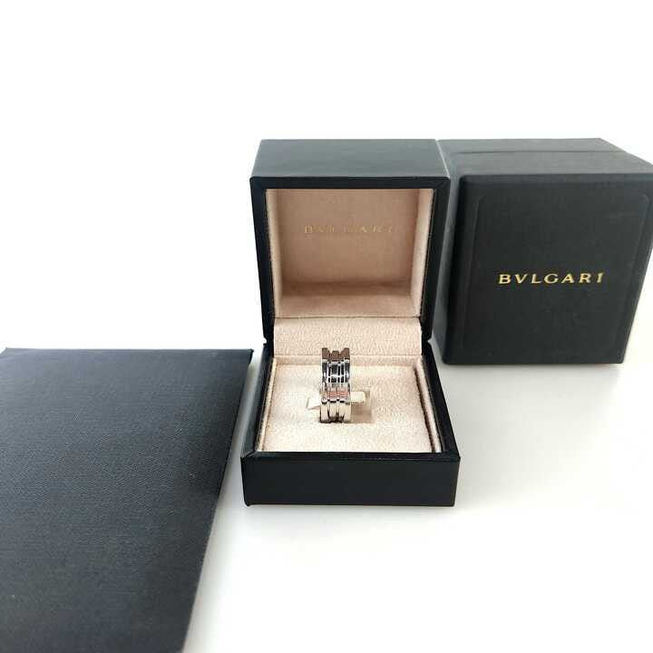 59 B.Zero1 3-Band White Gold Ring