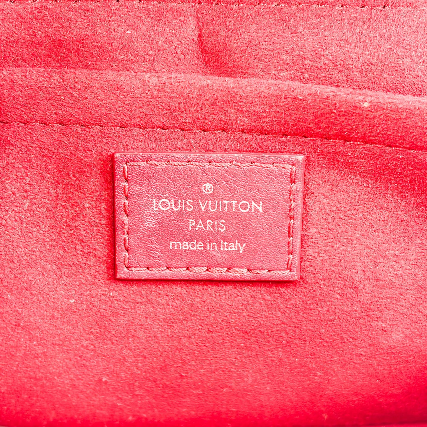 Louis Vuitton New Wave Chain Bag MM Red Silver Hardware