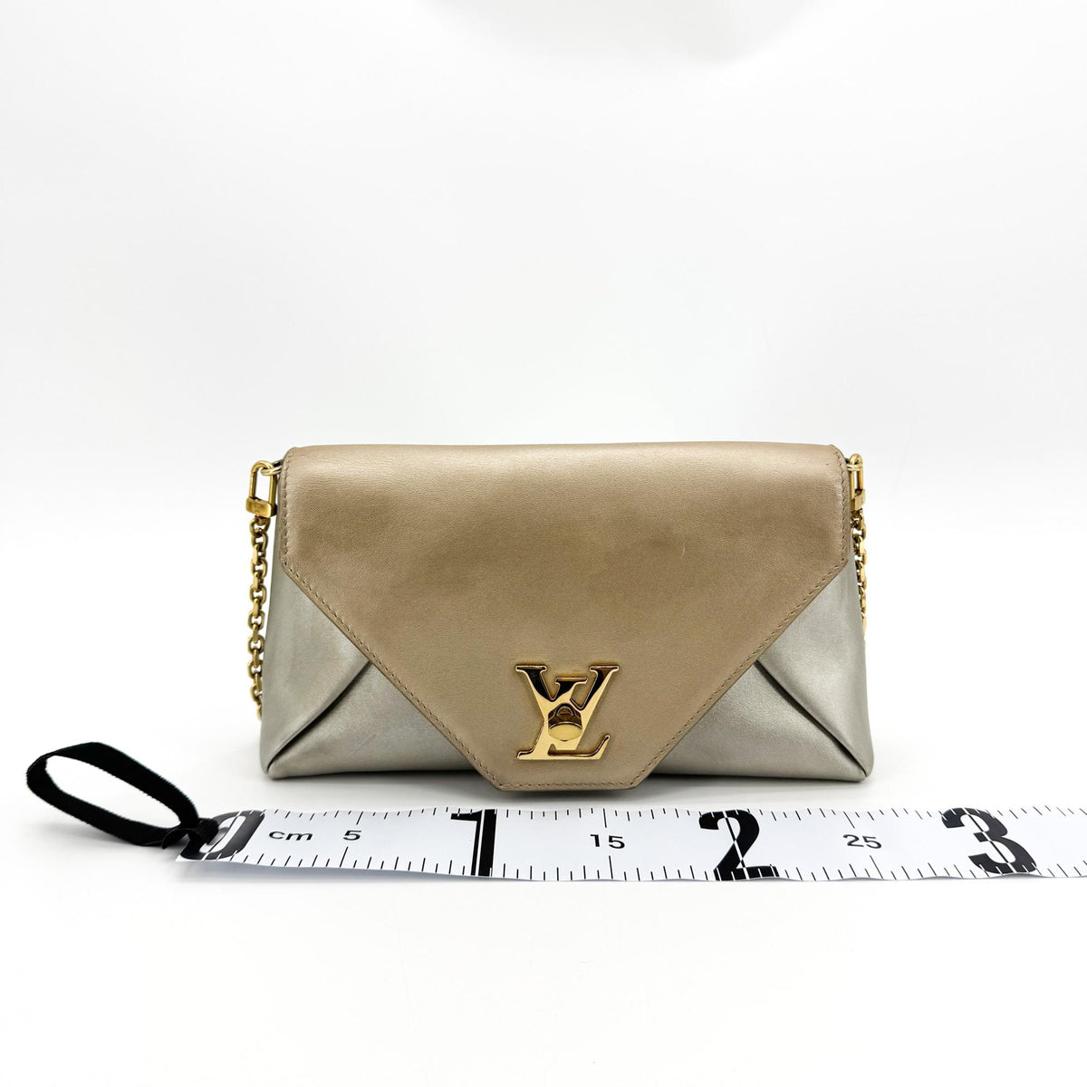 Louis Vuitton Love Note Chain Shoulder Bag