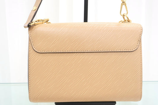 Twist MM Shoulder Bag M51884