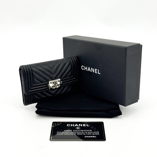 Chanel Boy Chanel Chevron Flap Card Wallet Black