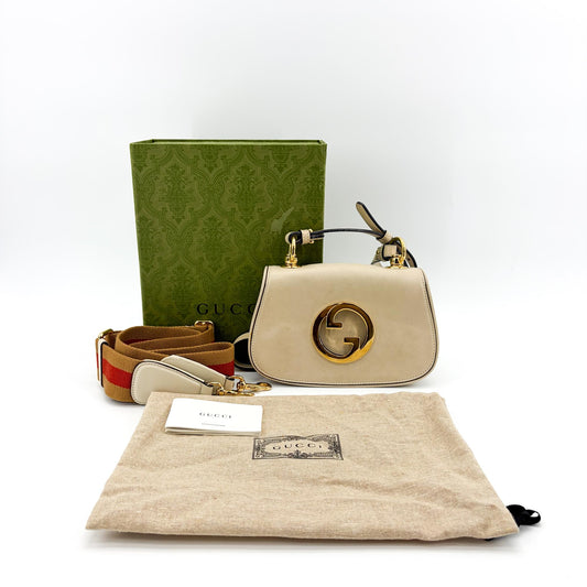 Sac bandoulière Gucci Blondie petit modèle beige
