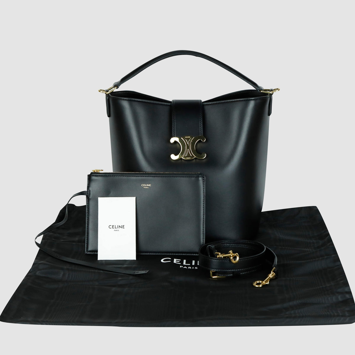 Medium Soft Calfskin Louise Bucket Bag Shoulder Bag 116613