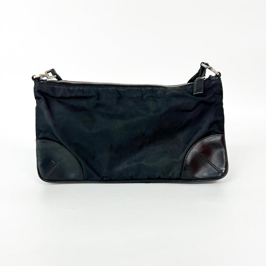 Sac à bandoulière Prada Tessuto en nylon et cuir à coins noir