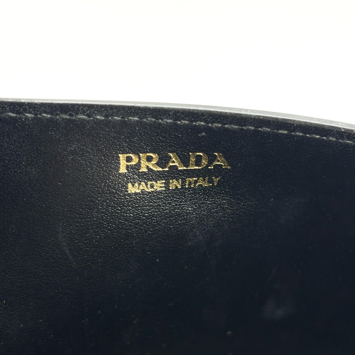 Sac porté épaule Prada Vitello Move Triangle Logo à chaîne noir