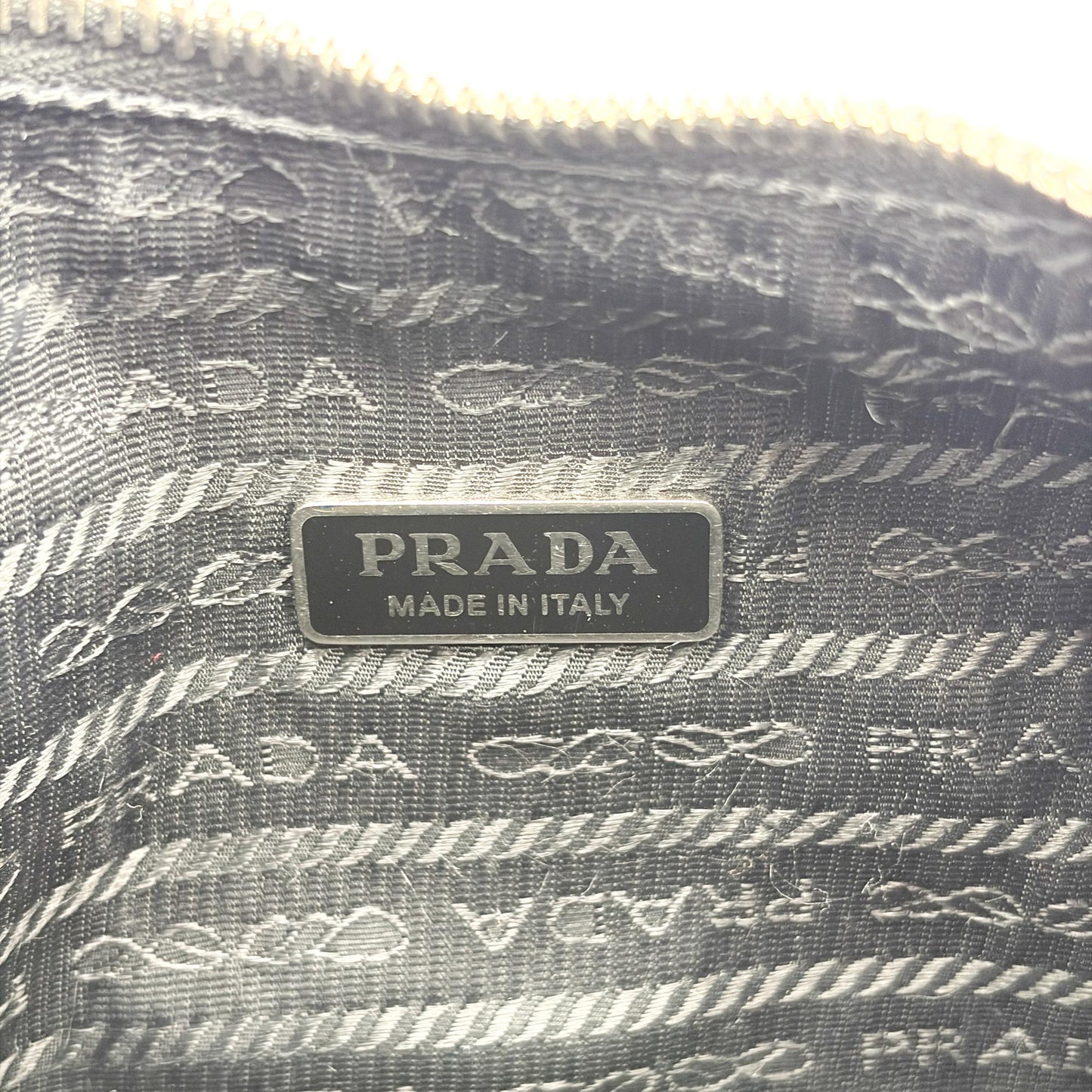 Prada Re-edition 2005 Nylon Shoulder Bag Black