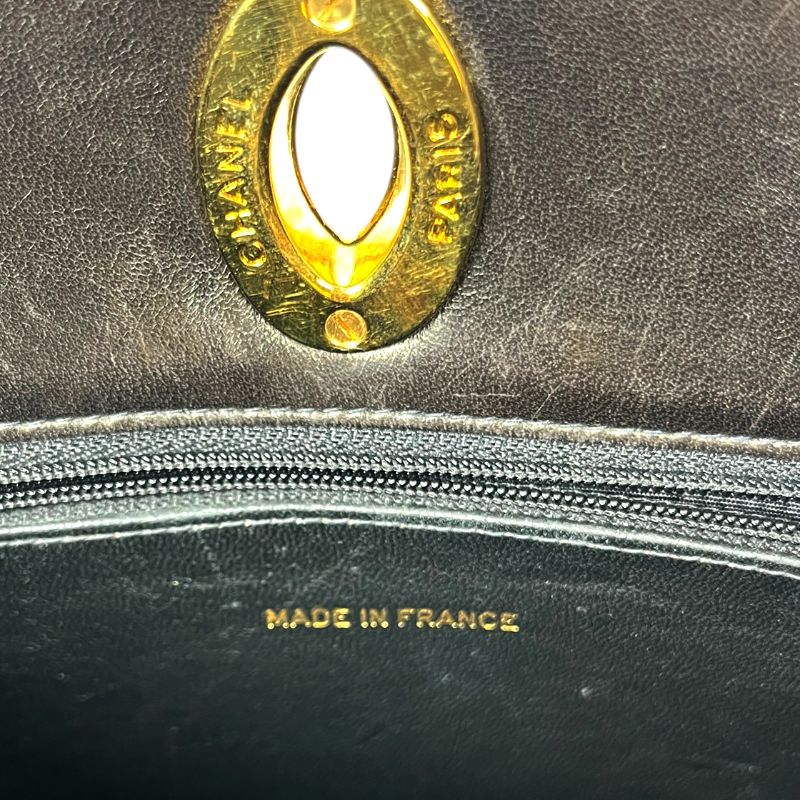 Chanel Black Quilted CC Chain Shoulder Bag