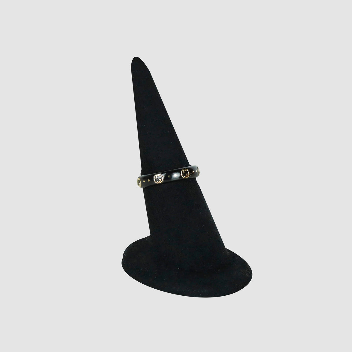 14 Icon Interlocking 18K Ring 679262