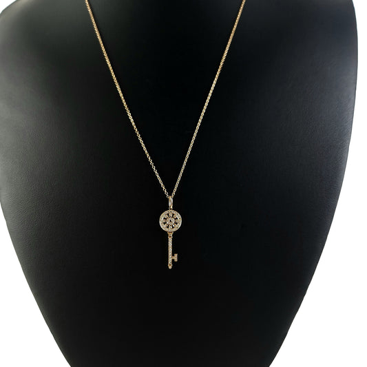 Ann Co. Petal Key Diamond Pendant Necklace