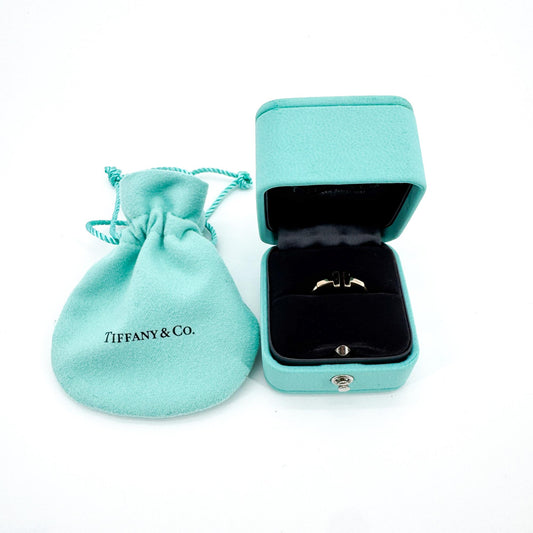 Tiffany & Co. T Wire Ring 18K Yellow Gold