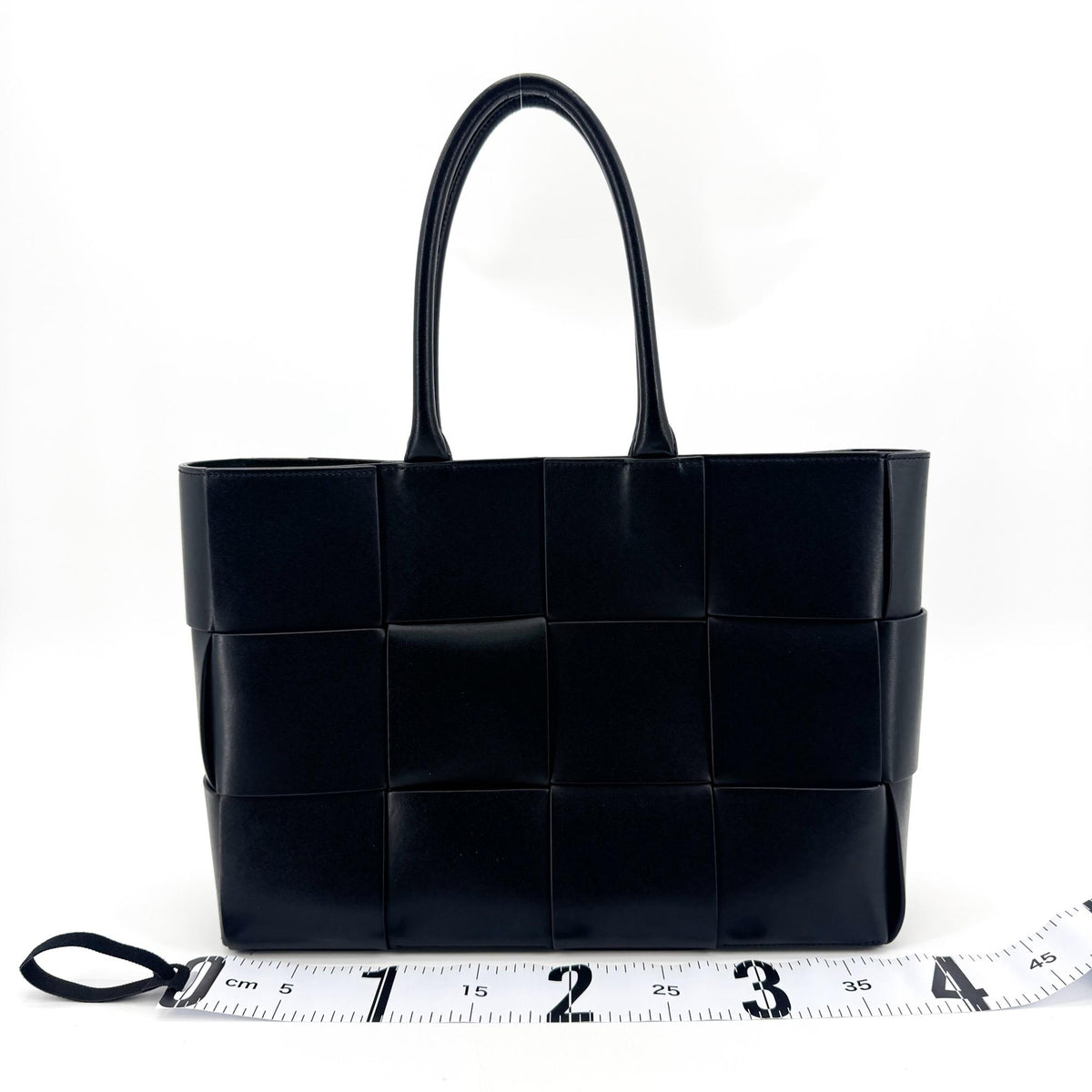 Bottega Veneta Medium Arco Tote Bag Navy