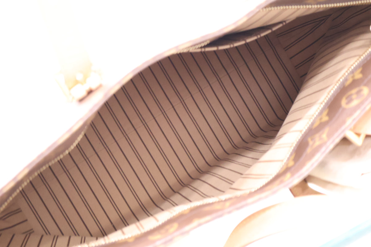 Mezzo Monogram Shopper Tote Shoulder Bag M47134