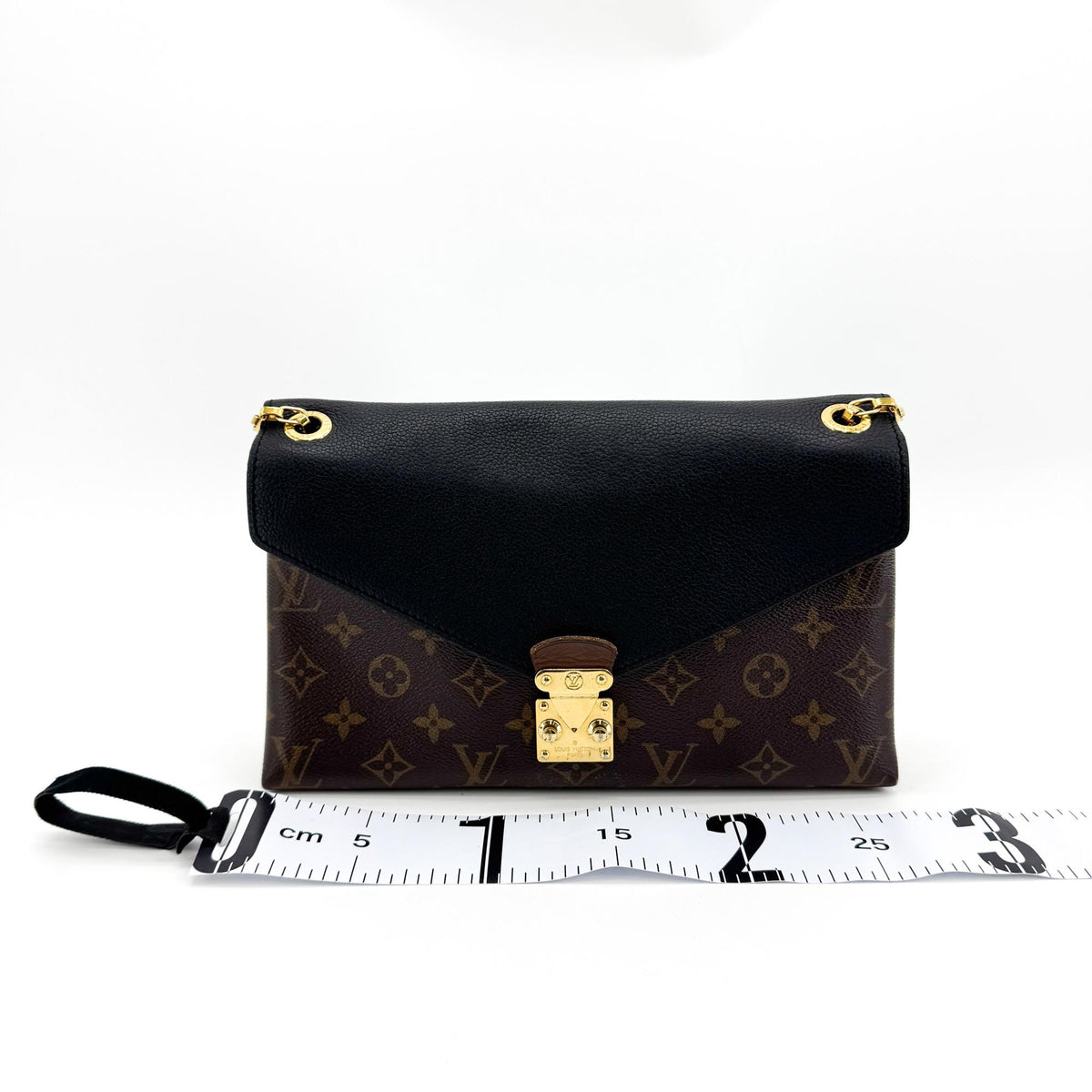 Louis Vuitton Pallas Chain Shoulder Bag