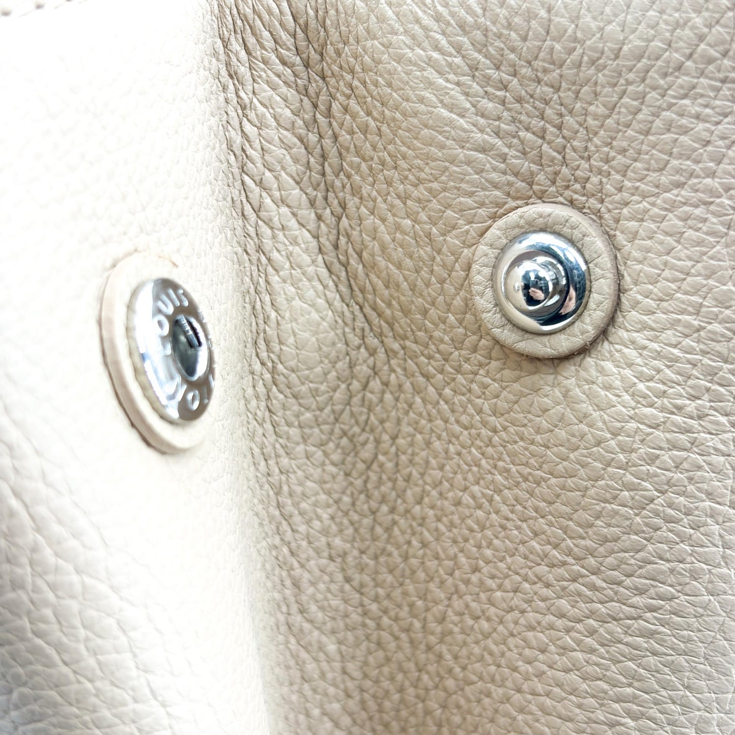 Louis Vuitton Lockme 2 MM Gallé Silver