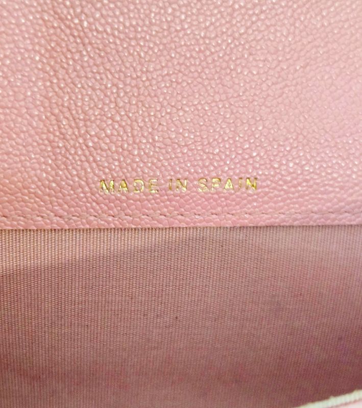 Chanel Pink Caviar Skin Boy Card Wallet