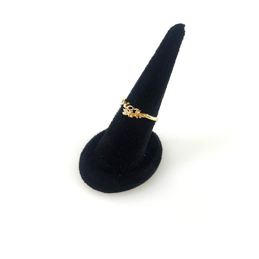 L Revolution Ring