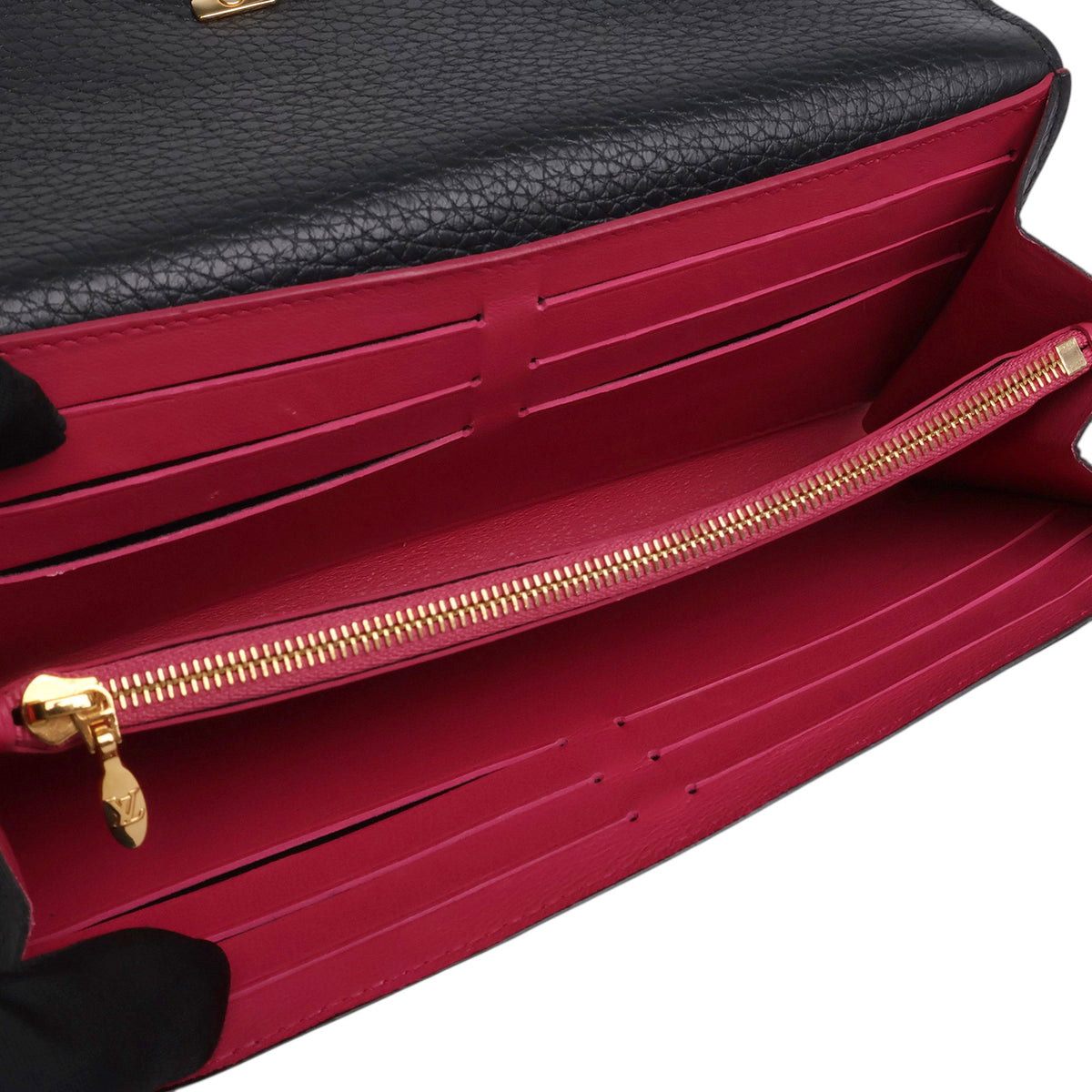 Louis Vuitton M61248 Capucines long wallet