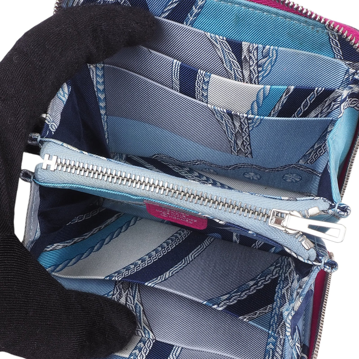 Hermès H079113CKAH Silk-in Ajab Wallet