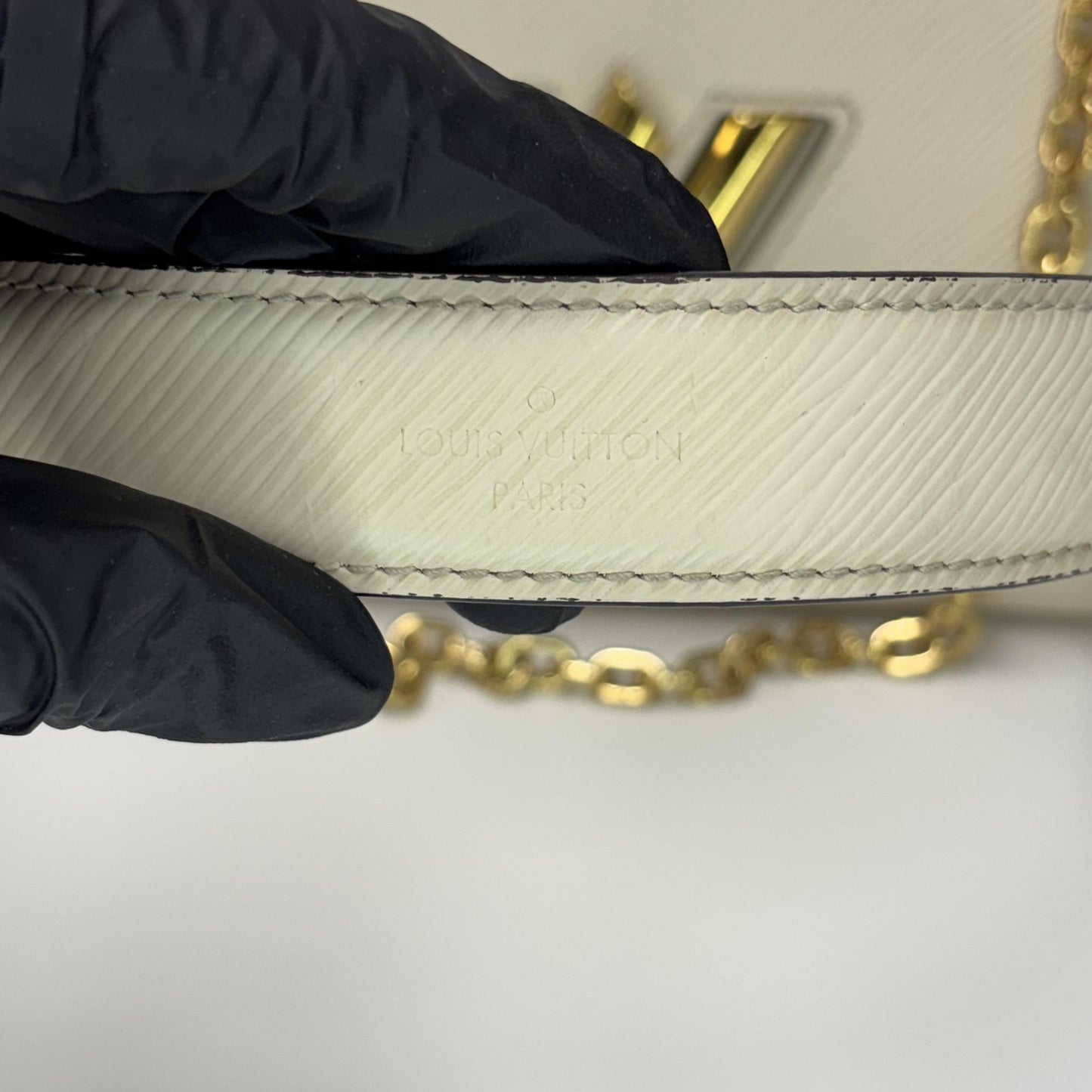 Louis Vuitton Epi Twist MM Chain Bag Quartz