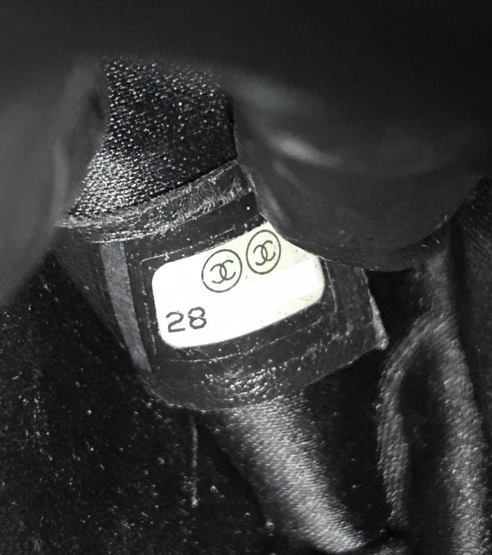Chanel Black CC Embossed Chain Shoulder Bag