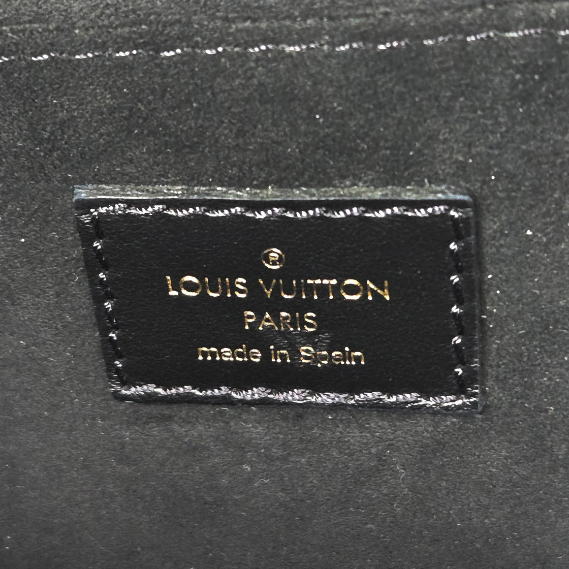 Louis Vuitton MM Black Epi Dauphine Shoulder Bag