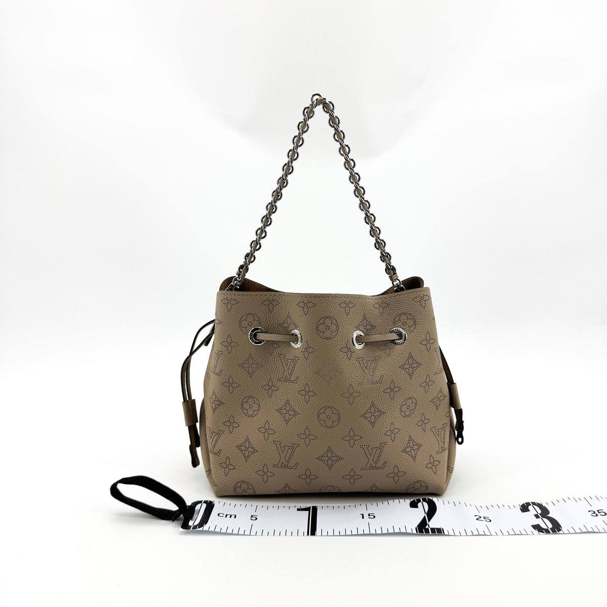 Louis Vuitton Mahina Bella Galette