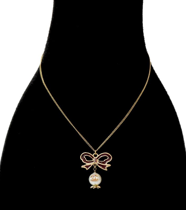 Chanel Pink Ribbon Pearl CC Gold Necklace