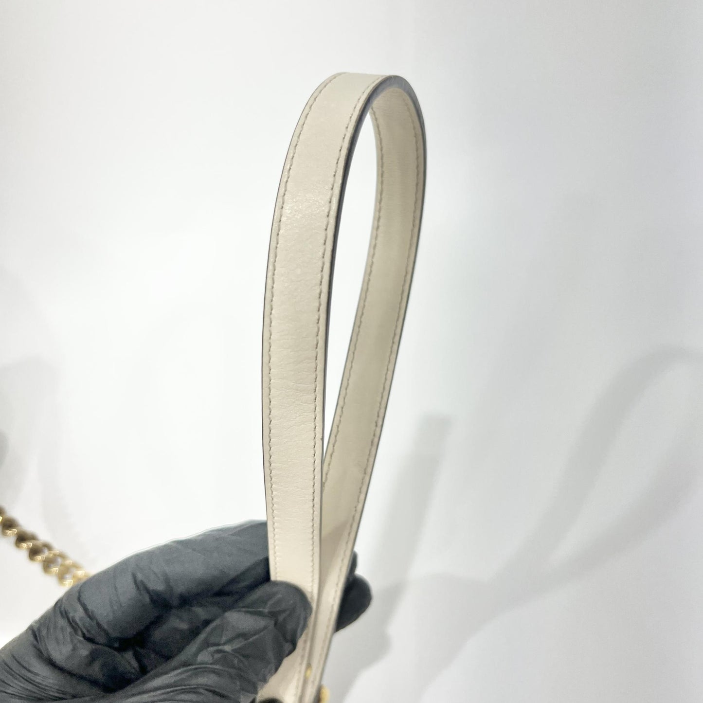 Gucci GG Marmont Small Shoulder Bag White