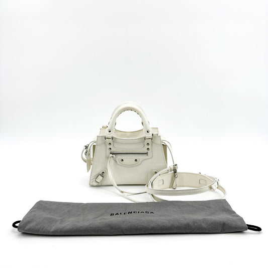 Sac Balenciaga Neo Classic Mini Top Handle Crocodile Blanc