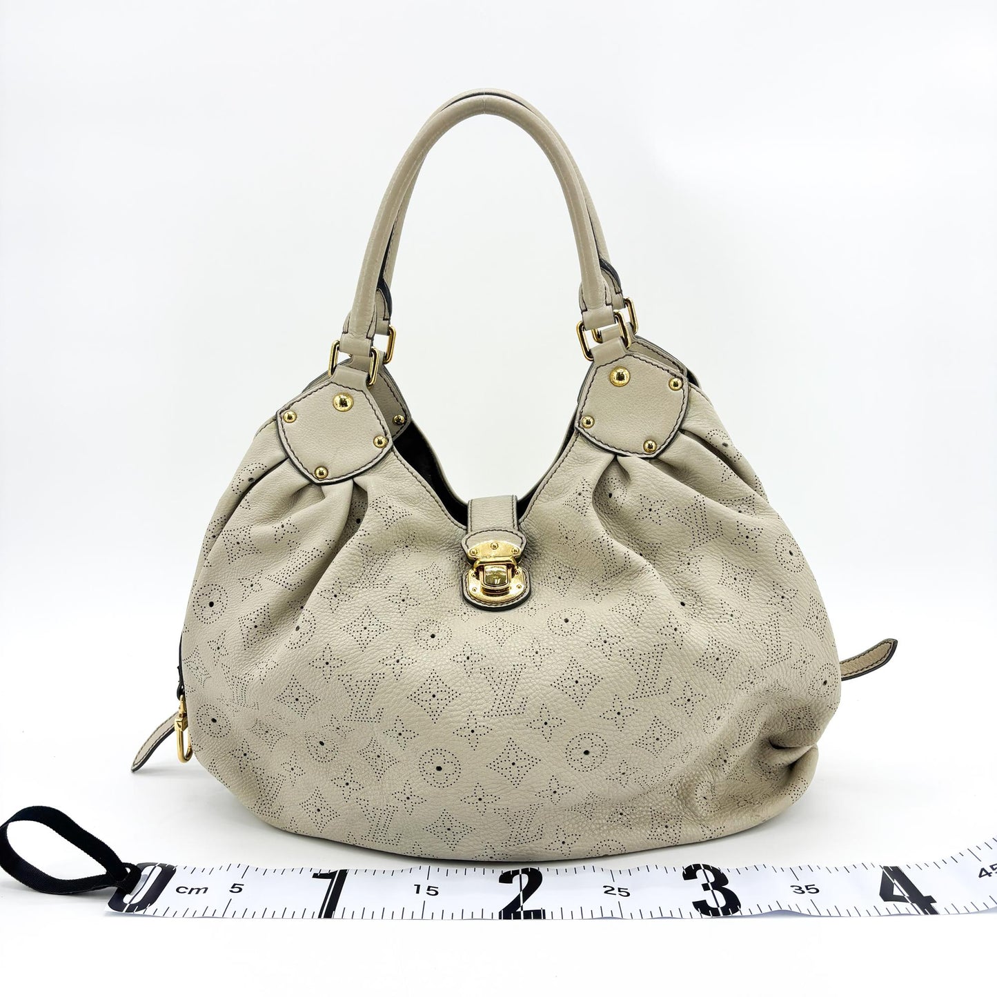 Louis Vuitton Mahina L Shoulder Bag Taupe