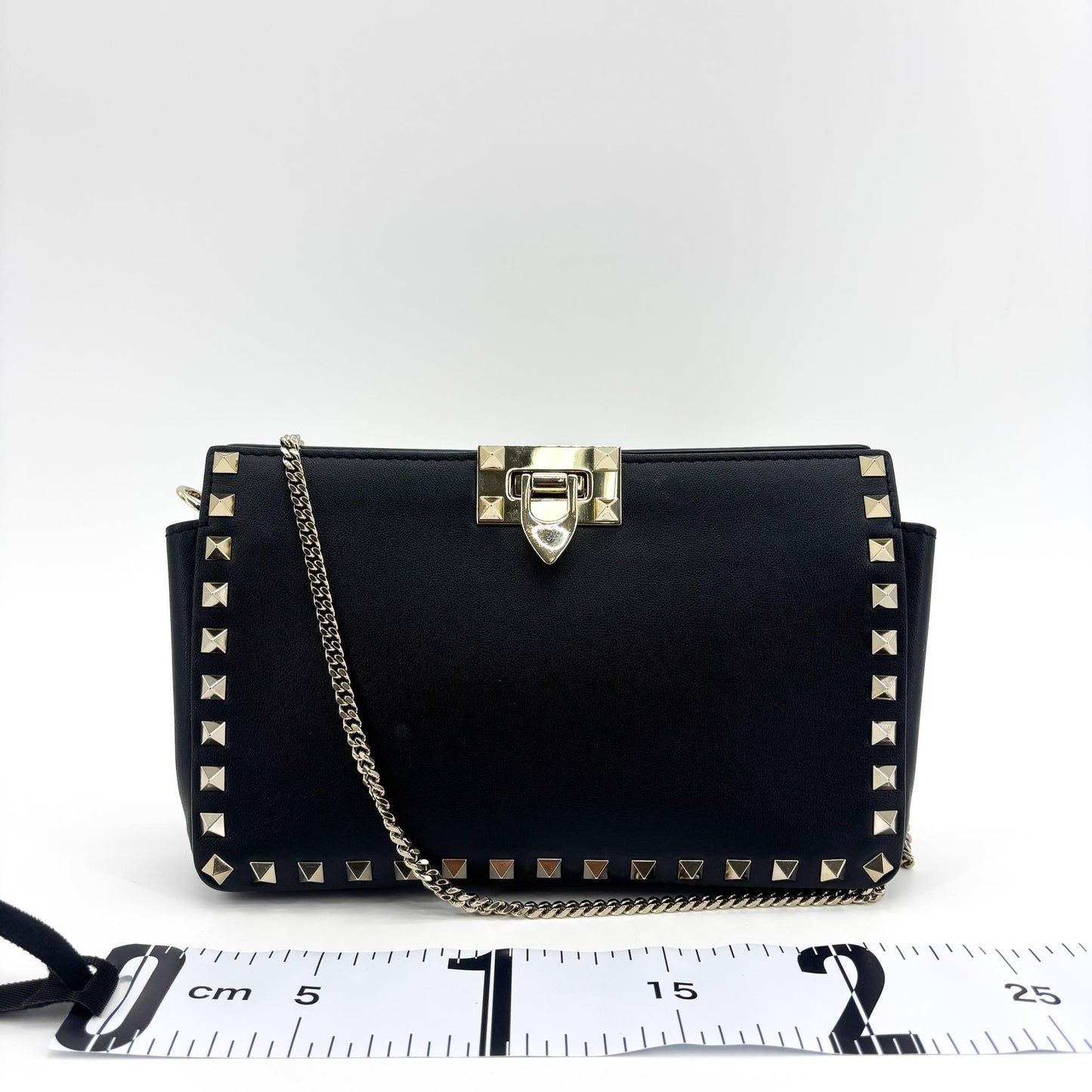 Valentino Garavani Rockstud Chain Shoulder Bag Black Gold Hardware
