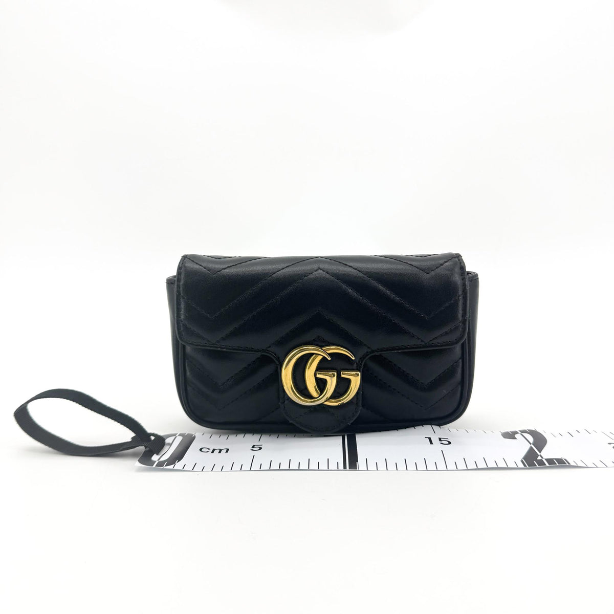 Gucci GG Marmont Matelassé Shoulder Bag Black with Gold Hardware