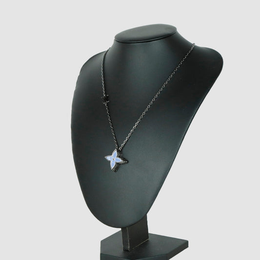 Flower Locket Necklace M01047