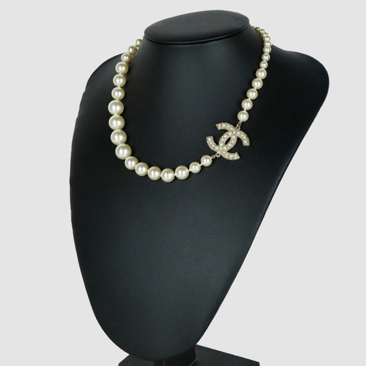 CC Pearl Necklace A64757