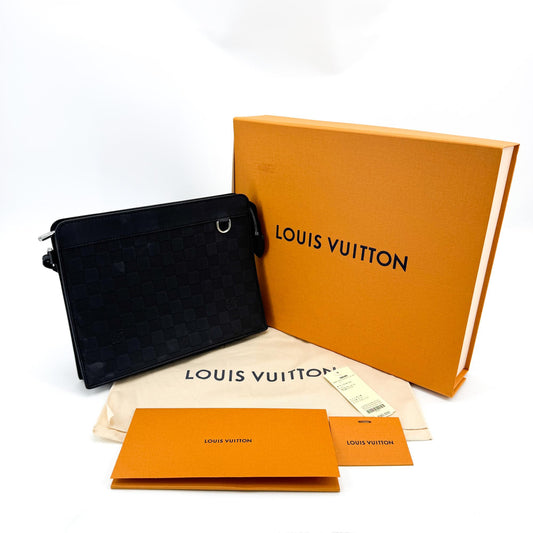 Louis Vuitton Damier Infini Standing Clutch