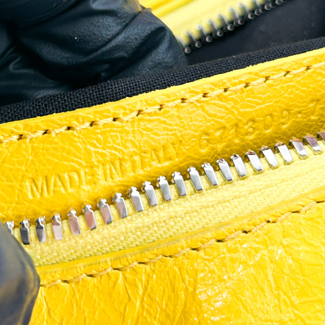Balenciaga Yellow Le Cagol XS