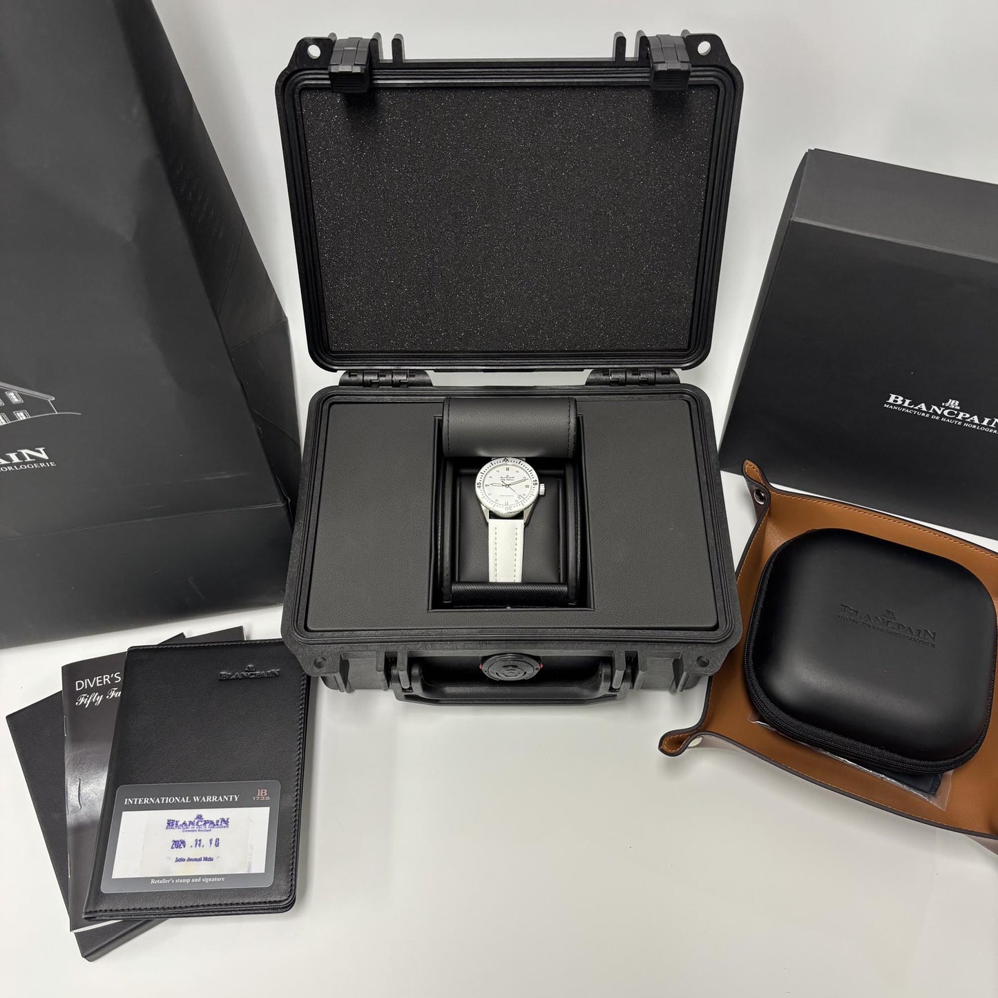 Blancpain Fifty Fathoms Bathyscaphe 38mm Watch