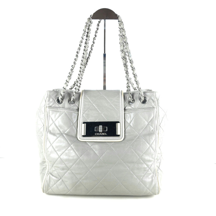 2.55 East West Quilted Chain Shoulder Bag A37696