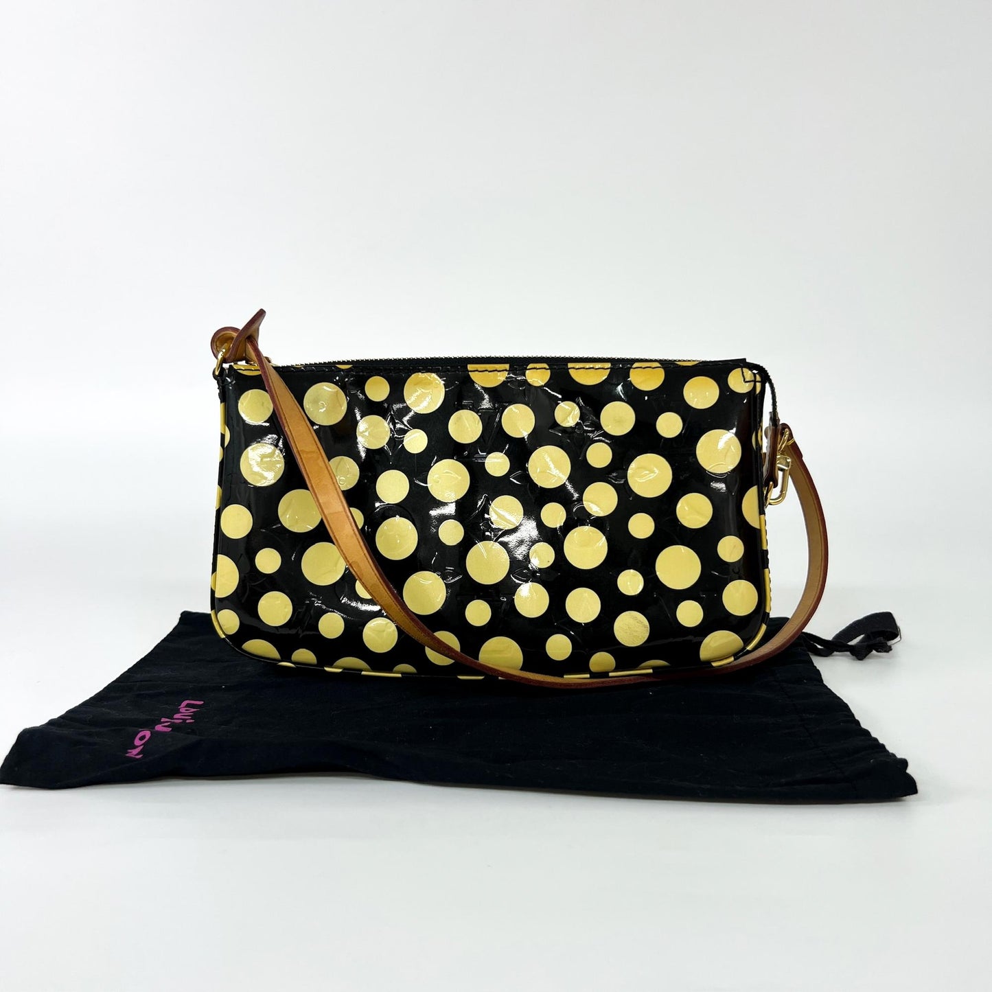 Louis Vuitton x Yayoi Kusama Monogram Vernis Dot Infinity Pochette Accessoires Black Yellow