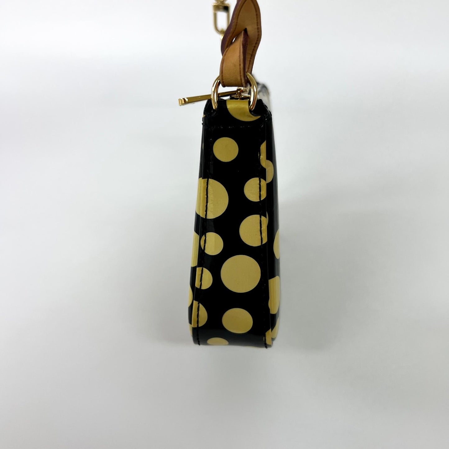 Louis Vuitton x Yayoi Kusama Monogram Vernis Dot Infinity Pochette Accessoires Black Yellow