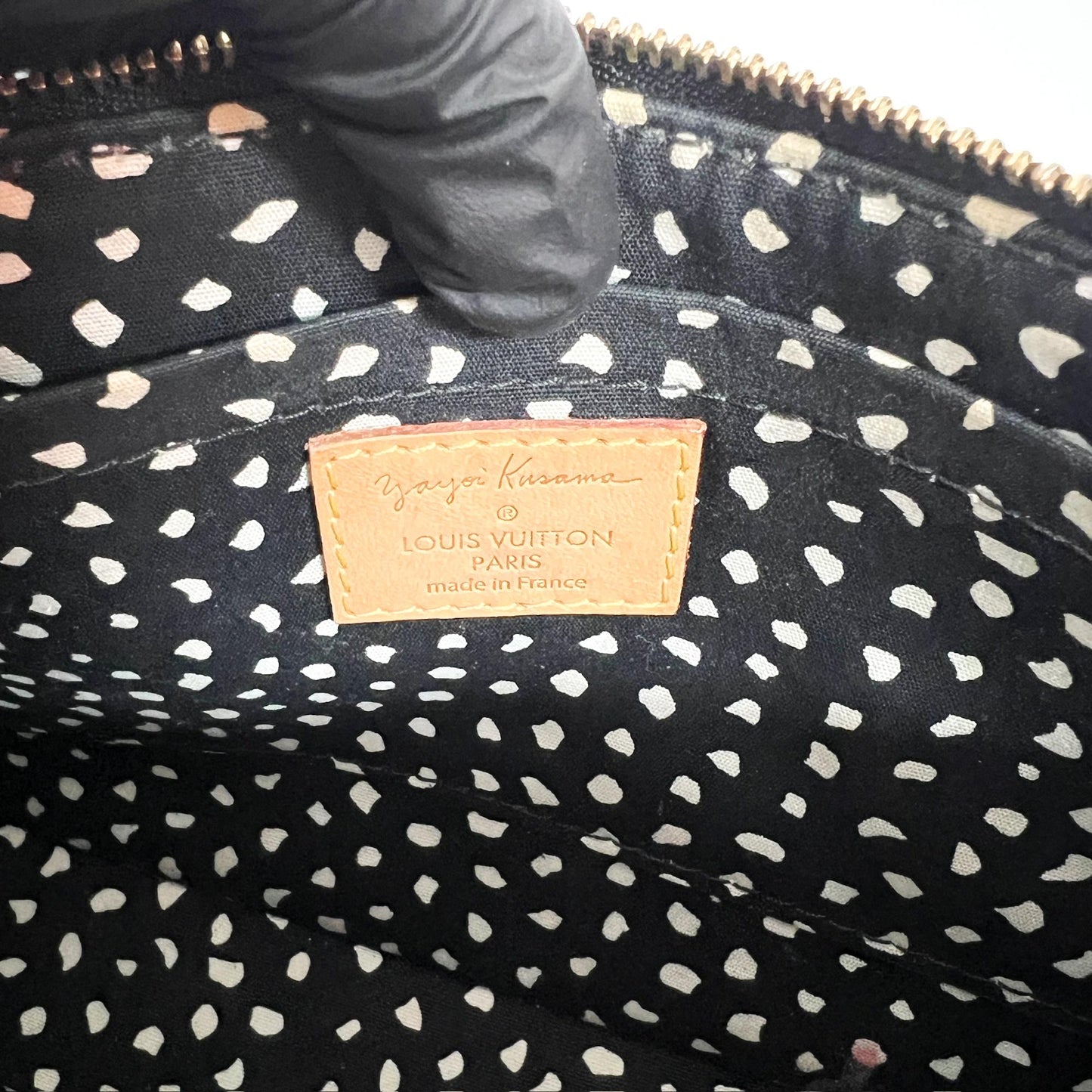 Louis Vuitton x Yayoi Kusama Monogram Vernis Dot Infinity Pochette Accessoires Black Yellow