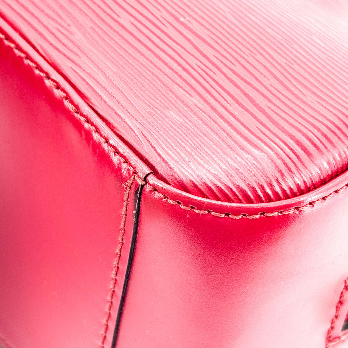 Louis Vuitton Epi Jasmine Tote Bag Red