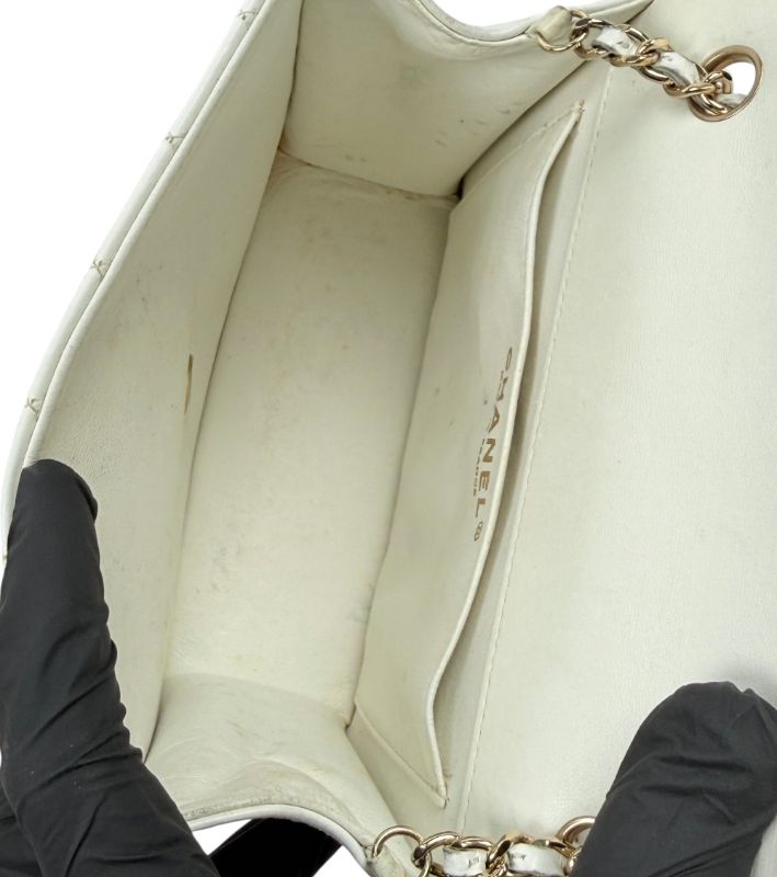 Chanel White Quilted CC Flap Chain Shoulder Bag