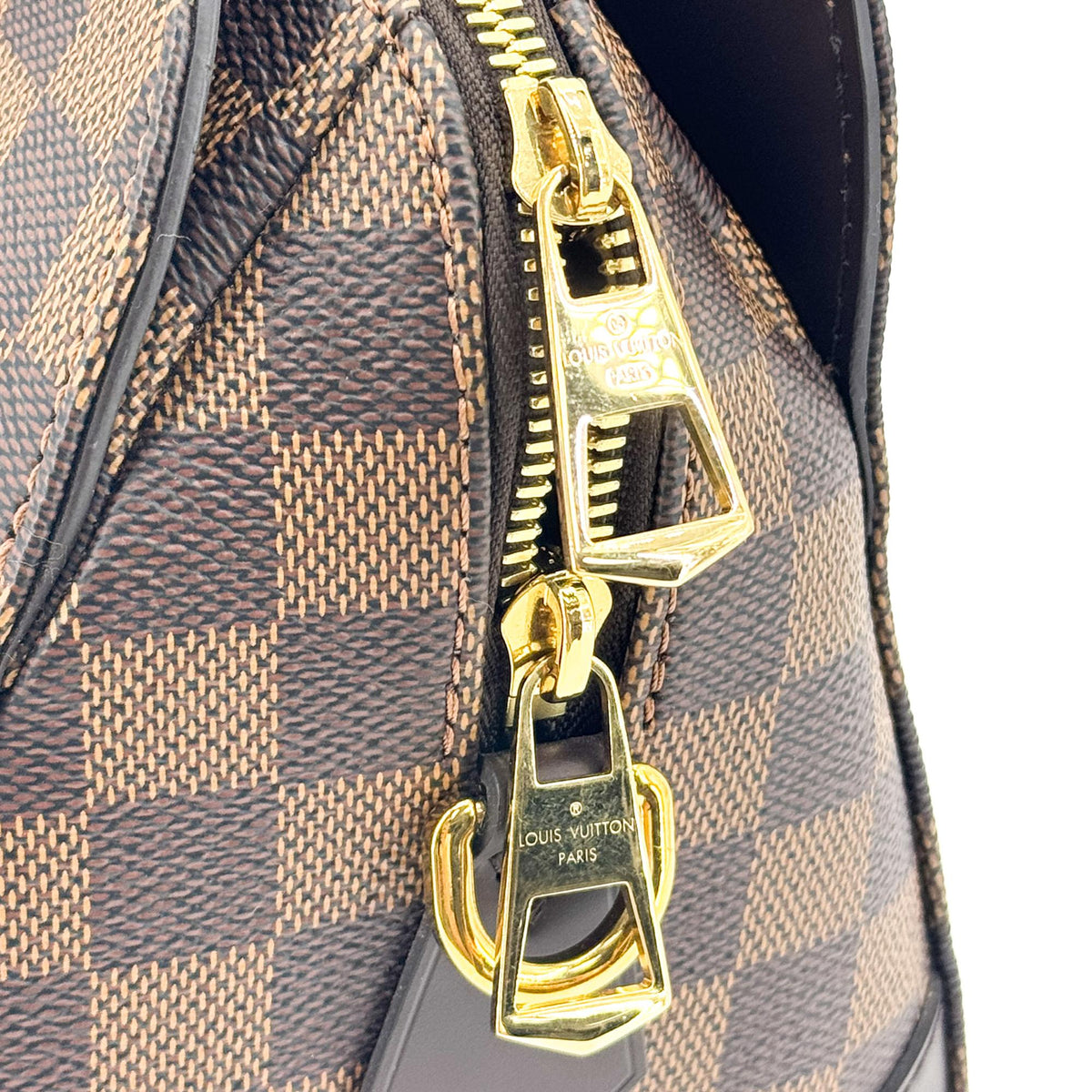Louis Vuitton Kensington Damier Ebene